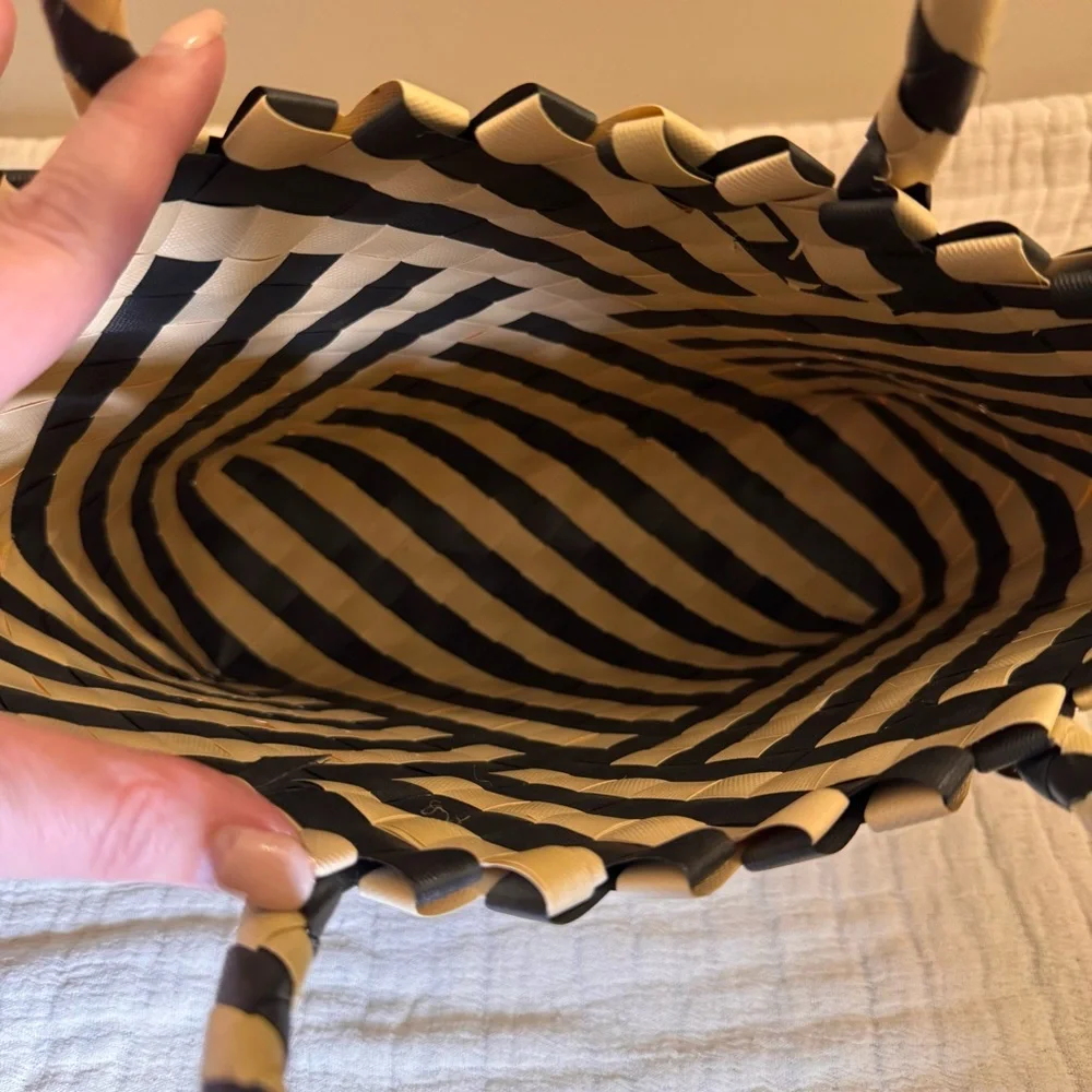 Black‎ & Cream Woven Tote Bag Chic Summer Vacation Market Beach Basket Purse